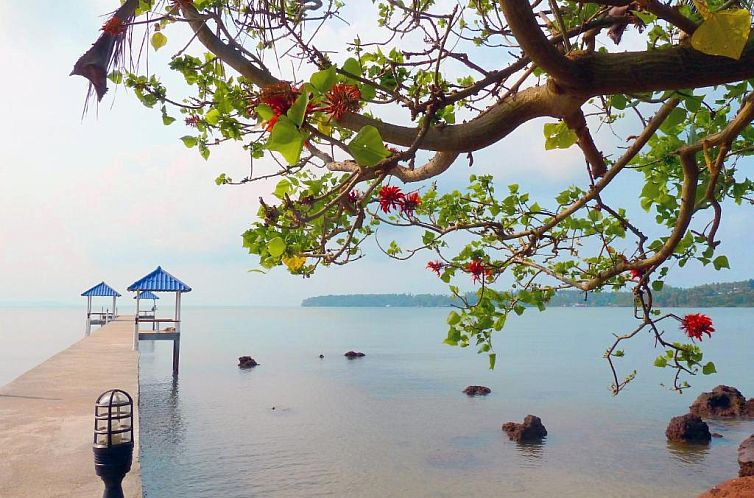 Koh Mak Buri Hut Natural Resort