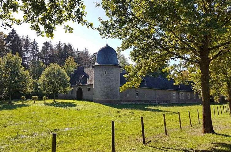 Prachtig 8 persoons vakantiehuis in het dorp Rimburg in