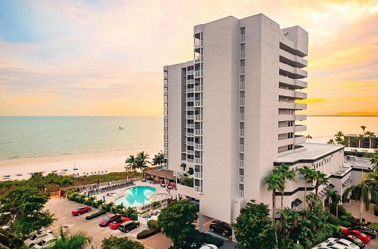 Diamond Head Beach Resort