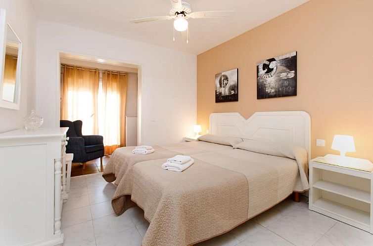 Apartamentos Almoraide Suites - Adults Only