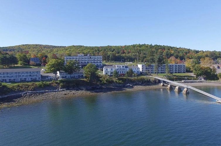 Atlantic Oceanside Hotel & Conference Center