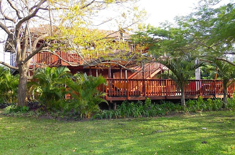 Monzi Safari Lodge