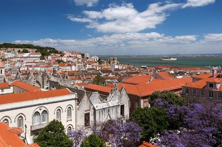 Lisboa Carmo Hotel