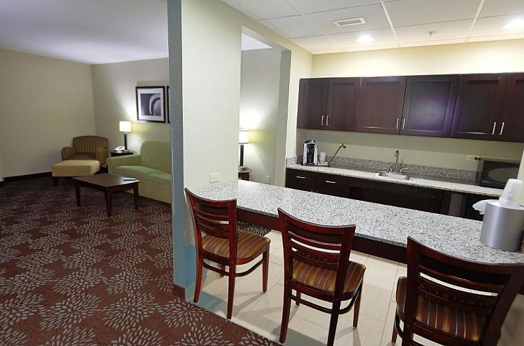 Holiday Inn Express Pittsburgh West - Greentree, an IHG Hote