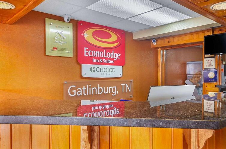 Econo Lodge Inn & Suites at the Convention Center