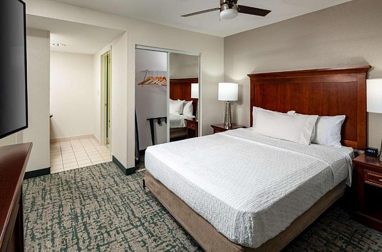 Homewood Suites by Hilton Jacksonville-South/St. Johns Ctr.