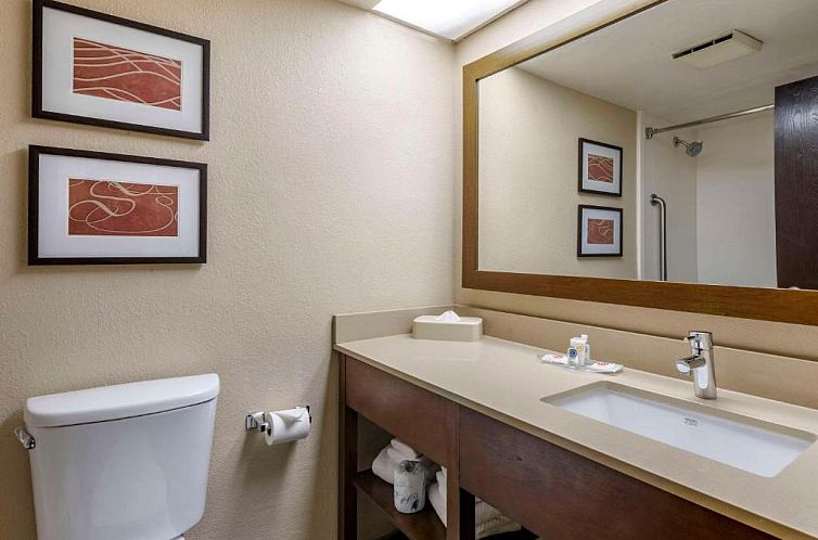 Comfort Suites Baymeadows Near Butler Blvd