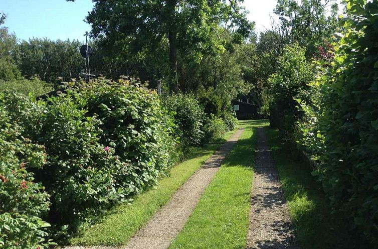 Sfeervol vakantiehuis voor 4 personen op een rustig park op