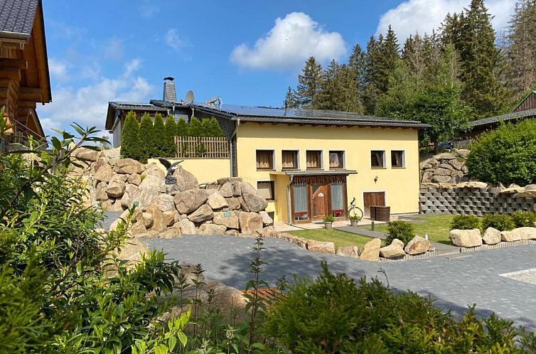 Naturstammhaus und Appartements Zum Brockenbaecker