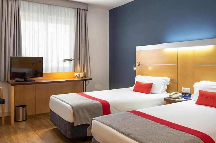 Holiday Inn Express Lisbon-Oeiras, an IHG Hotel