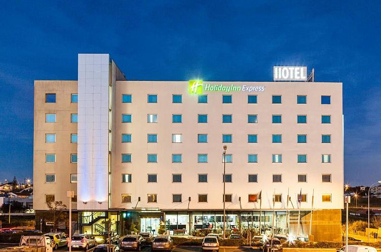 Holiday Inn Express Lisbon-Oeiras, an IHG Hotel