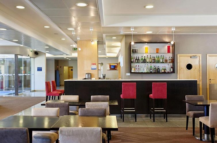 Holiday Inn Express Lisbon-Oeiras, an IHG Hotel