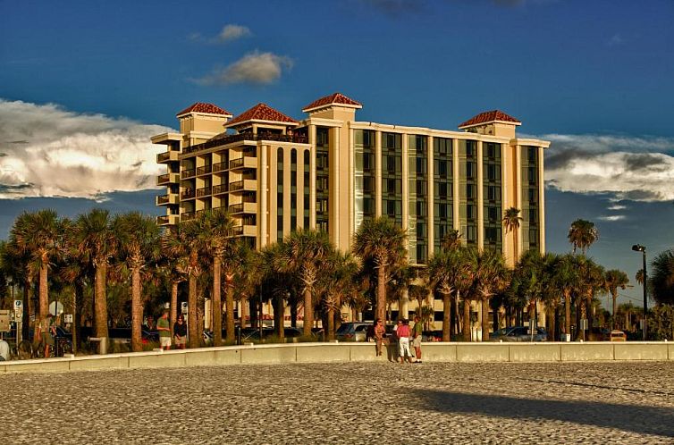 Pier House 60 Clearwater Beach Marina Hotel