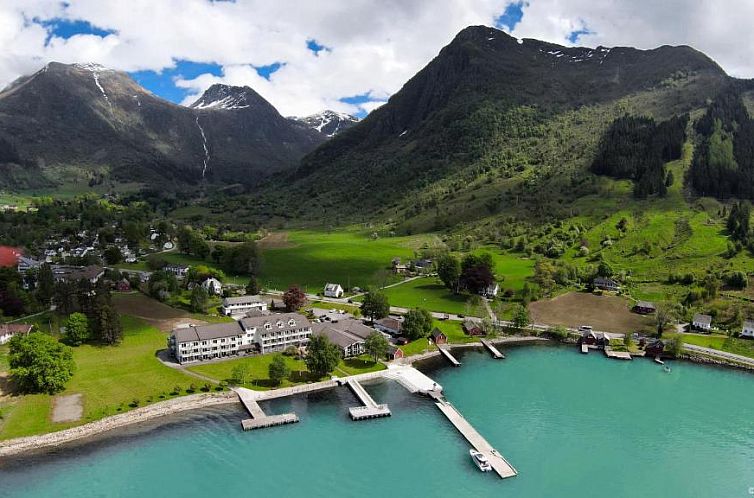 Rosendal Fjordhotel