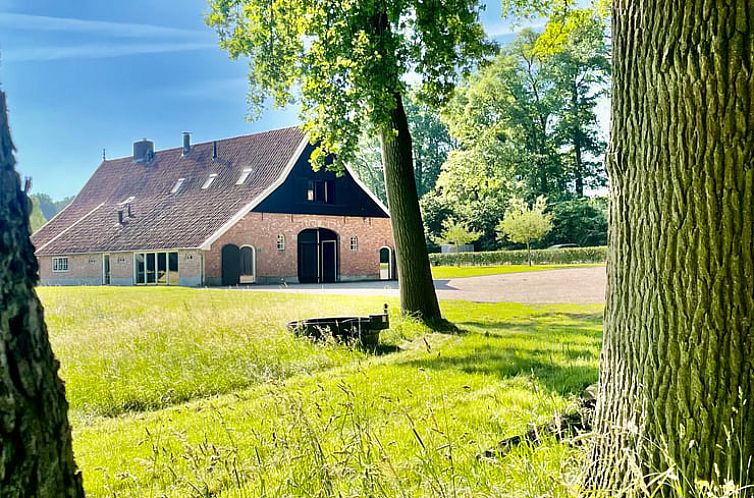 Huisje in de Lutte