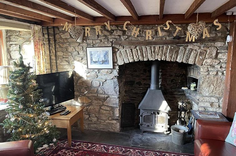 Tunnel Cottages at Blaen-nant-y-Groes Farm