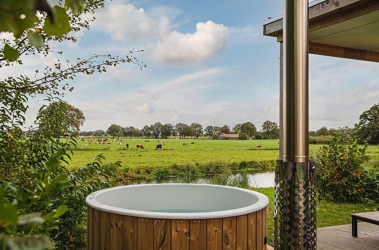 River lodge met hottub | 4 personen