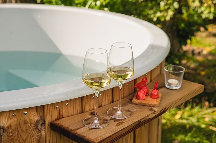 River lodge met hottub | 4 personen