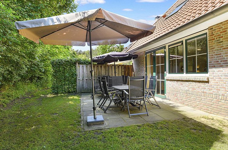 Landgoed De Hellendoornse Berg | 24-persoons bungalow - Extr