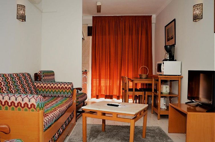 Apartamentos Turisticos Lindomar