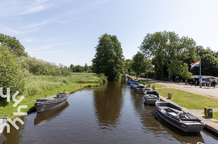 Prachtig Rietsnijdershuisje met trampoline en terras aan de