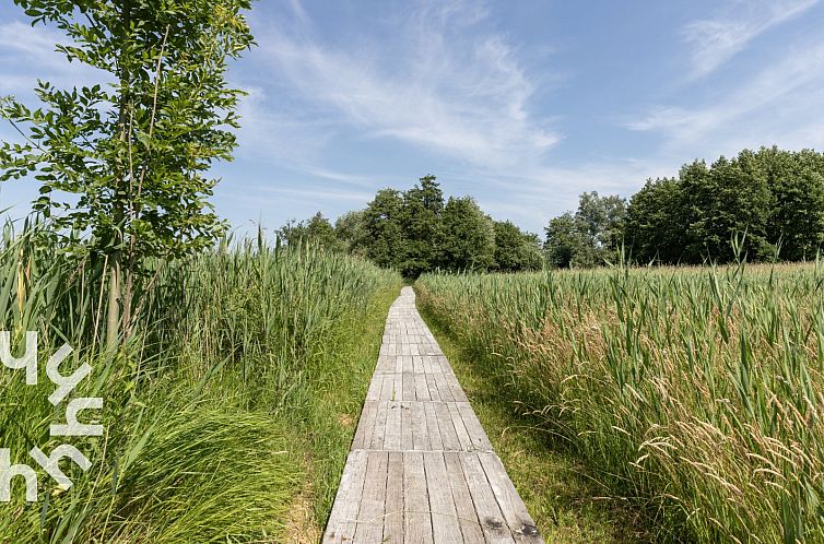 Prachtig Rietsnijdershuisje met trampoline en terras aan de