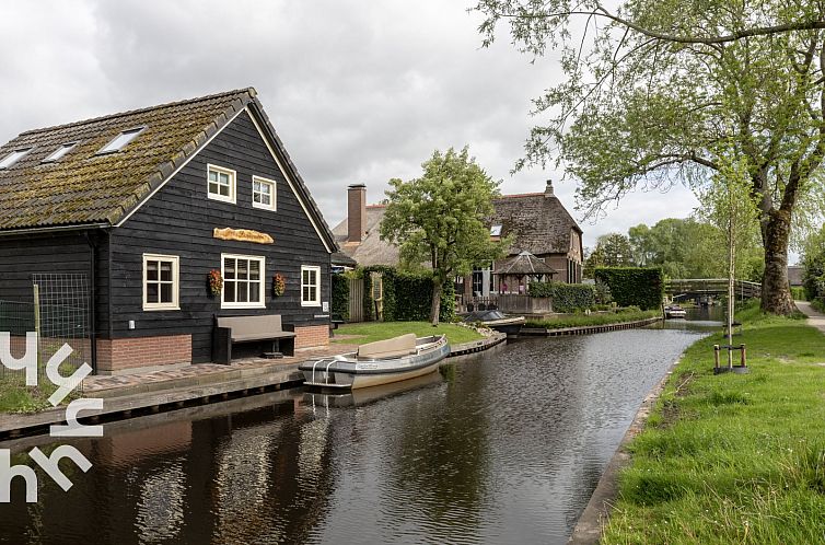 Toplocatie! Prachtig 6 persoons vakantiehuis in Giethoorn