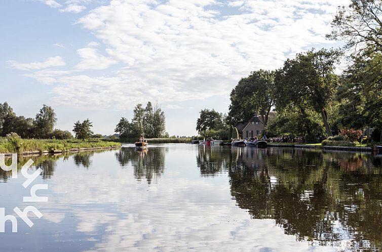 Heerlijke vakantievilla aan het water, vlakbij Giethoorn