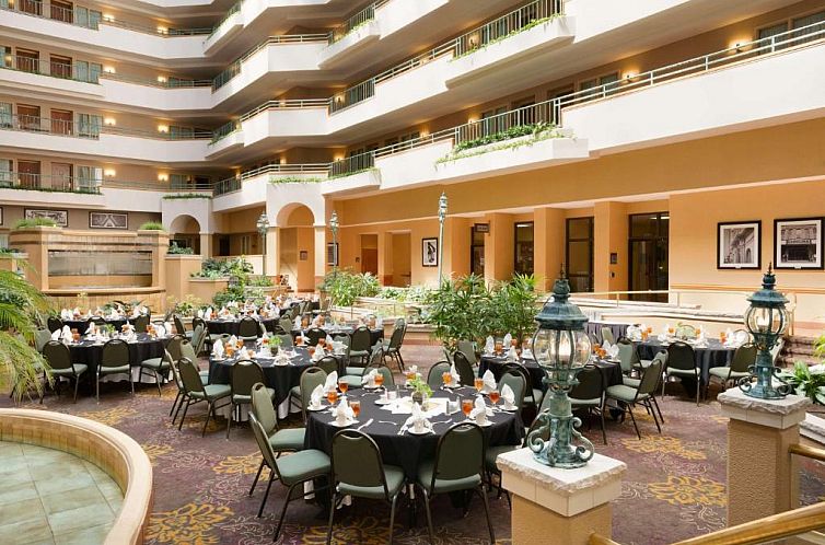 Embassy Suites Greensboro Airport