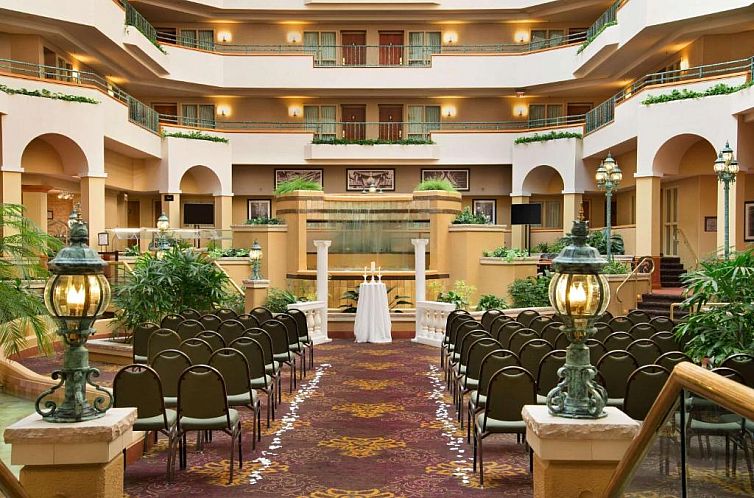 Embassy Suites Greensboro Airport