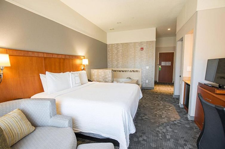 Courtyard by Marriott Merced