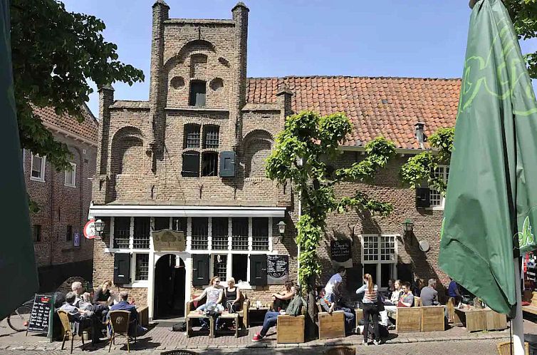 9 persoons Herberg in een Rijksmonument middenin de