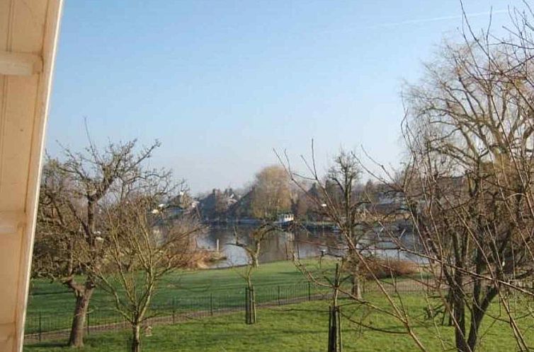 Boerderijappartement voor 4 pers. a/d Vecht