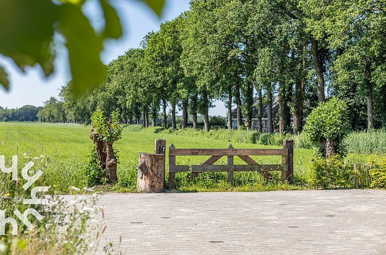 Vrijstaand 12 persoons appartement met landelijk uitzicht