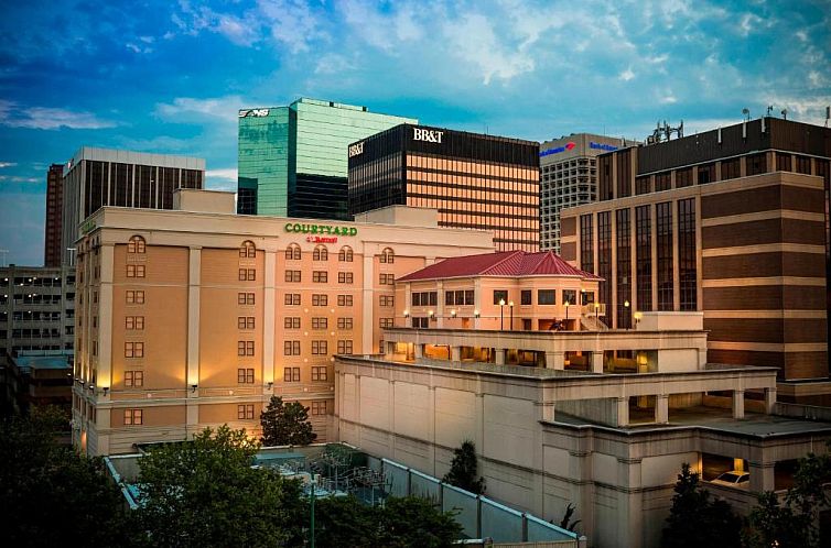 Courtyard by Marriott Norfolk Downtown