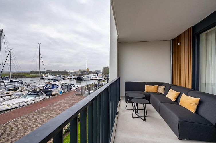 Harbour Loft 1J | Résidence Marina 