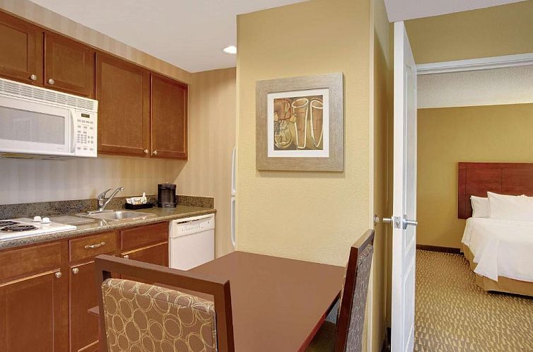 Homewood Suites by Hilton Tampa-Brandon