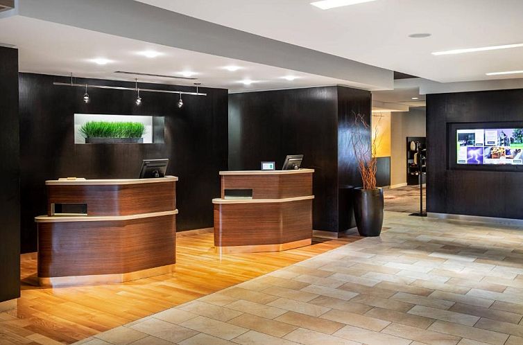 Courtyard by Marriott Denton