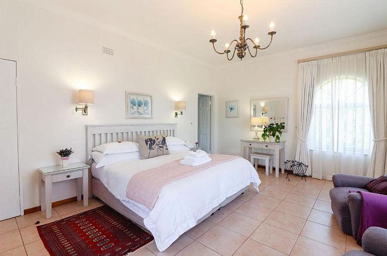 A Tuscan Villa Guest House