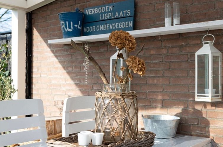 Vakantiewoning De Tong 25, "Bru Vijfentwintig"