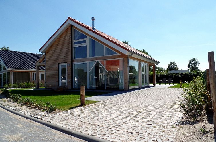 Vakantiehuis Zonnedorp 8, "De Zeehond"