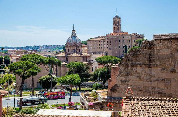 The Inn At The Roman Forum