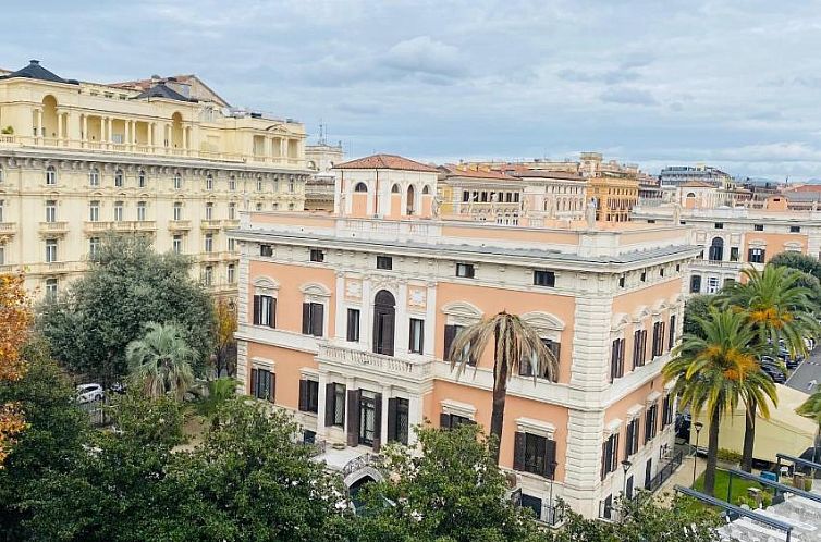 Grand Hotel Palace Rome