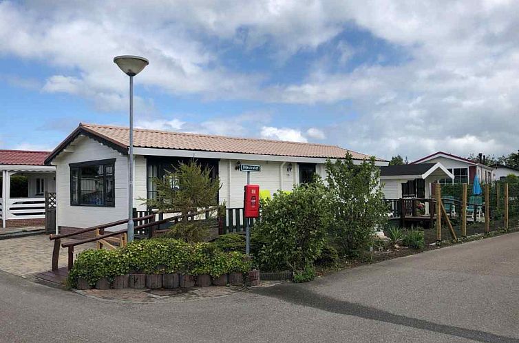 Sfeervol 6 persoons chalet op vakantiepark Krabbenkreek in