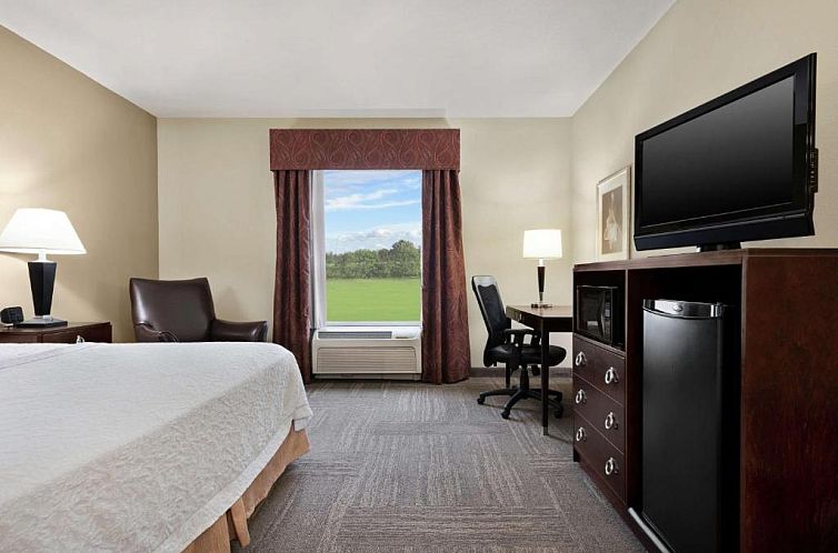 Hampton Inn & Suites Brunswick