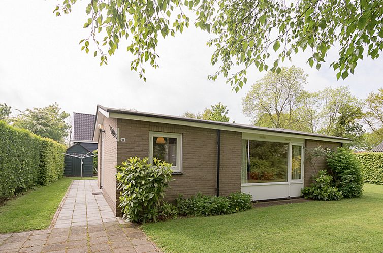 VZ1182 Vakantiebungalow in Oostkapelle