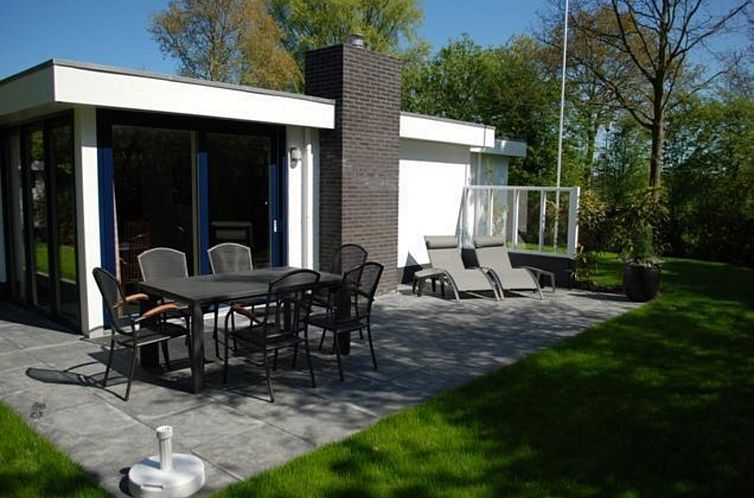 VZ1185 Vakantiebungalow in Oostkapelle