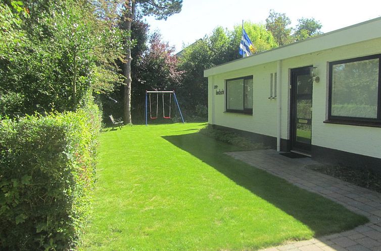 VZ1185 Vakantiebungalow in Oostkapelle