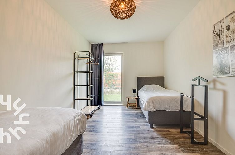 Luxe 6-persoons bungalow met infraroodsauna en vlak bij het