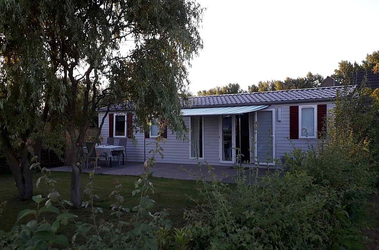 Ruime 5-6 persoons chalet met grote tuin in Vrouwenpolder